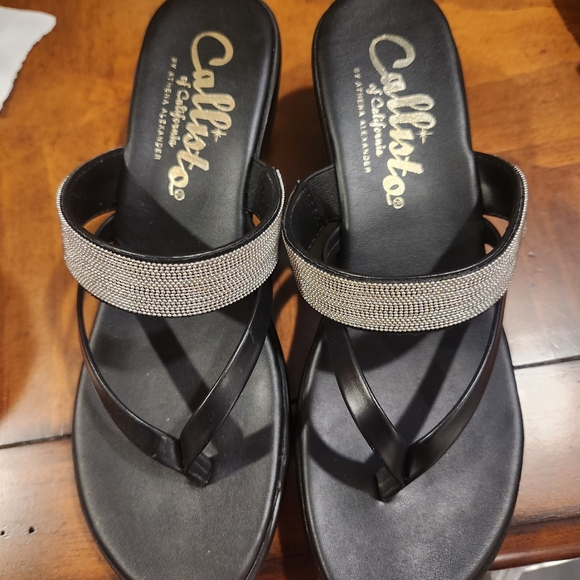 Sandals - Picture 5 of 6